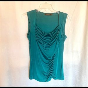 The Limited sleeveless top size M
